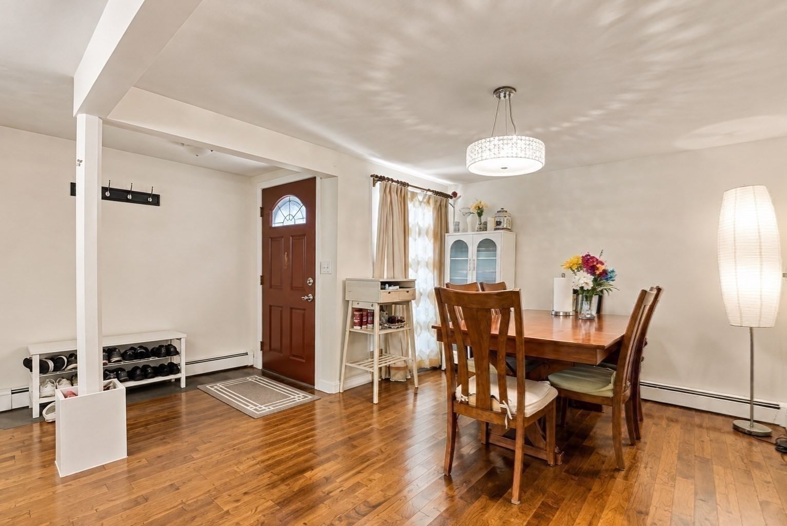 69 Maynard St Newton — Photo 10 of 32