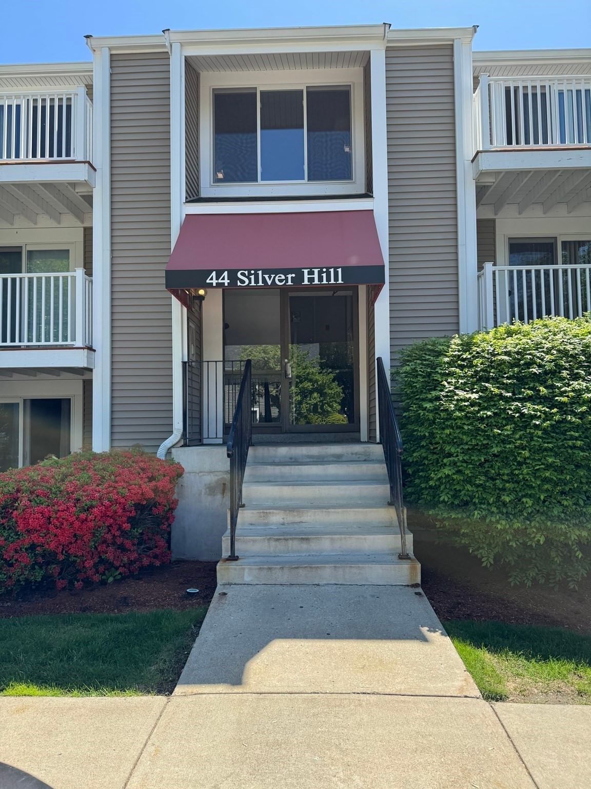 44 Silver Hill Road #16 Natick — Photo 2 of 19