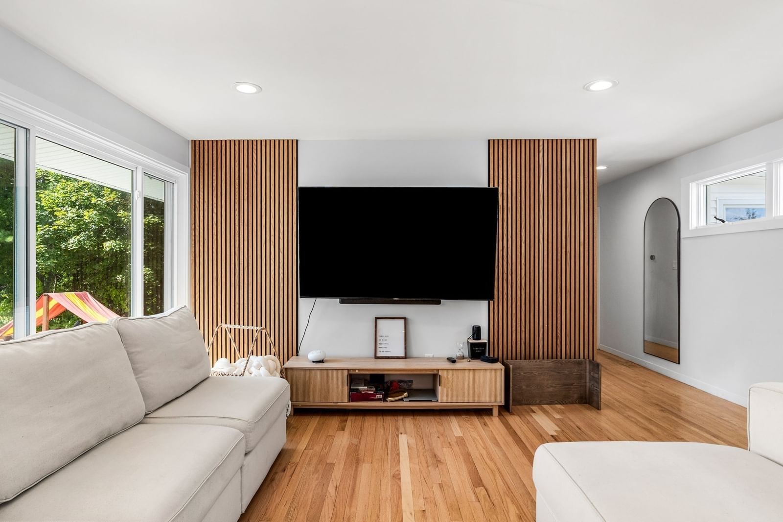42 Farview Ave Shrewsbury — Photo 14 of 40