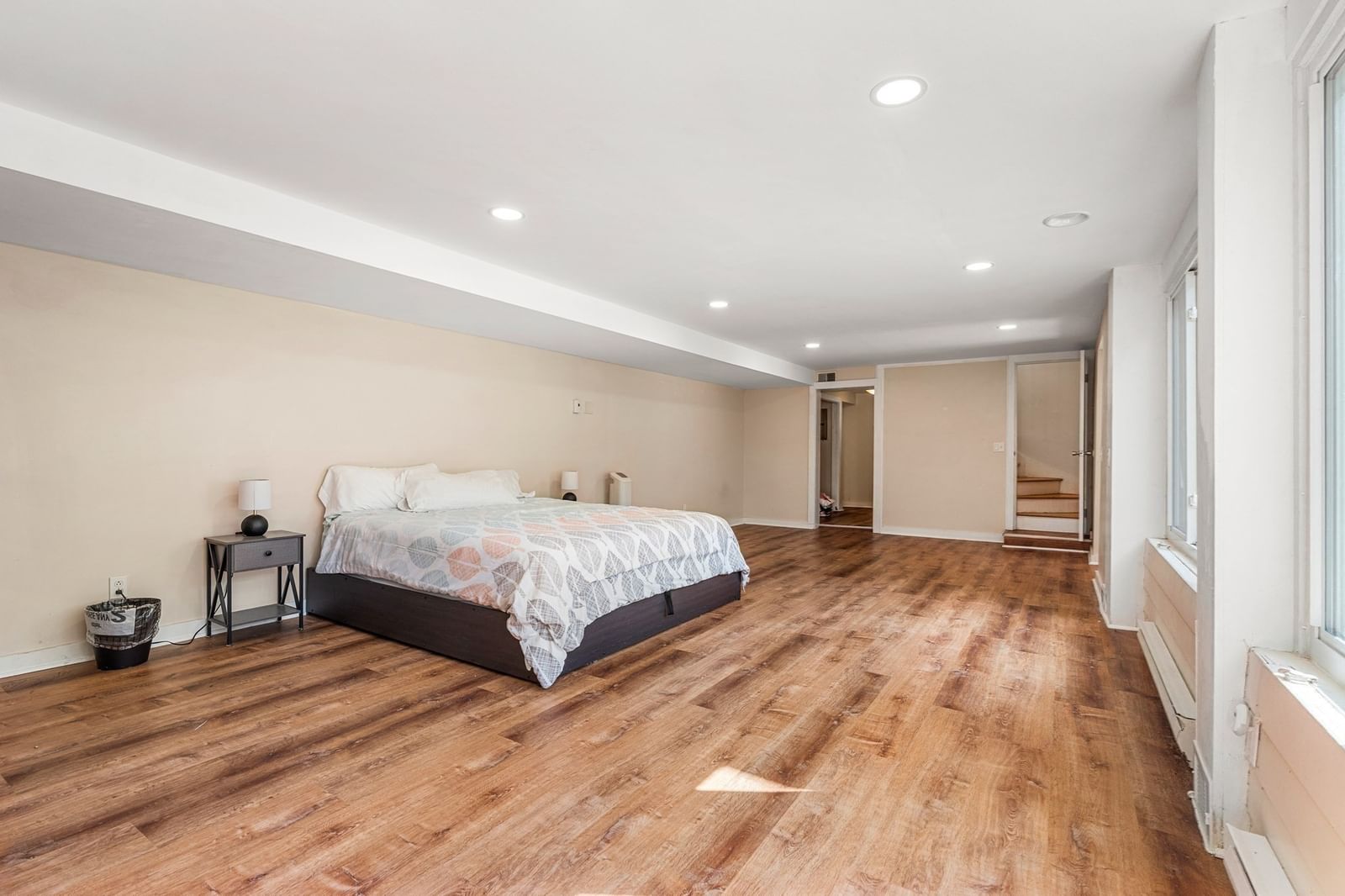 42 Farview Ave Shrewsbury — Photo 23 of 40