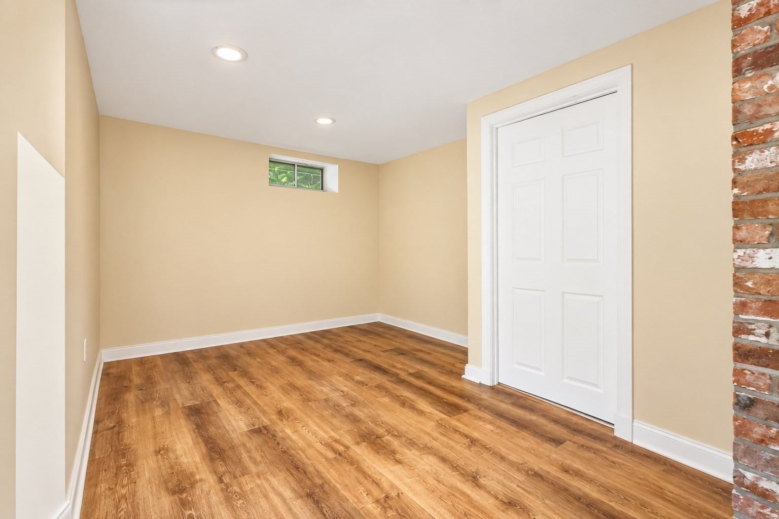 42 Farview Ave Shrewsbury — Photo 26 of 40
