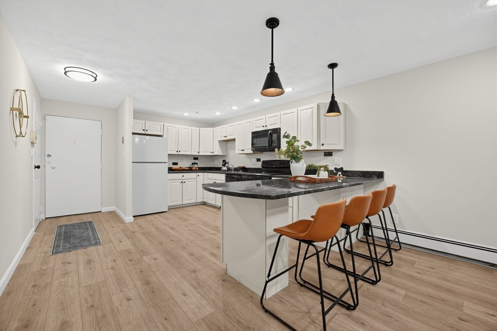 595 Revere Beach Parkway #6 Revere — Photo 13 of 23