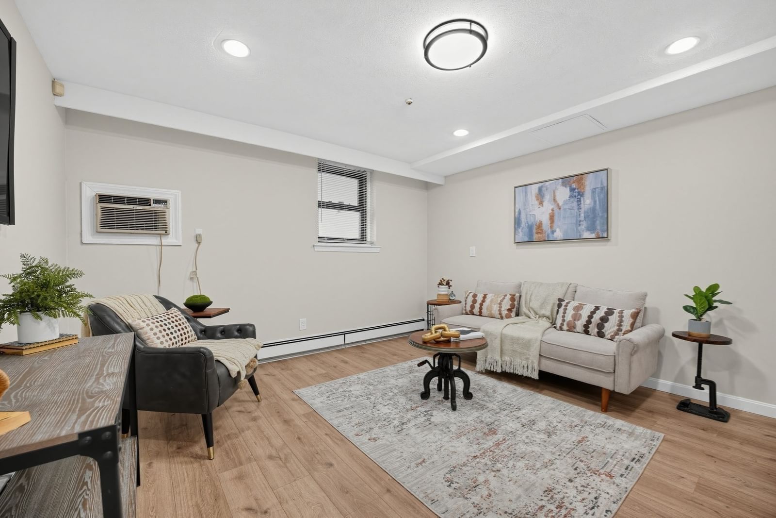595 Revere Beach Parkway #6 Revere — Photo 22 of 23