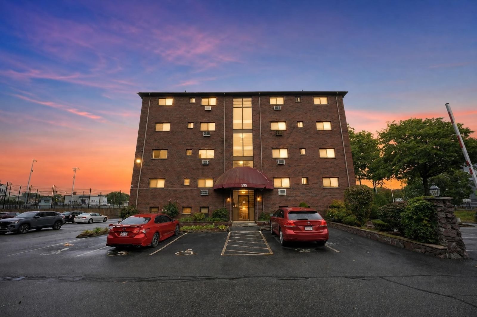 595 Revere Beach Parkway #6 Revere — Photo 3 of 23