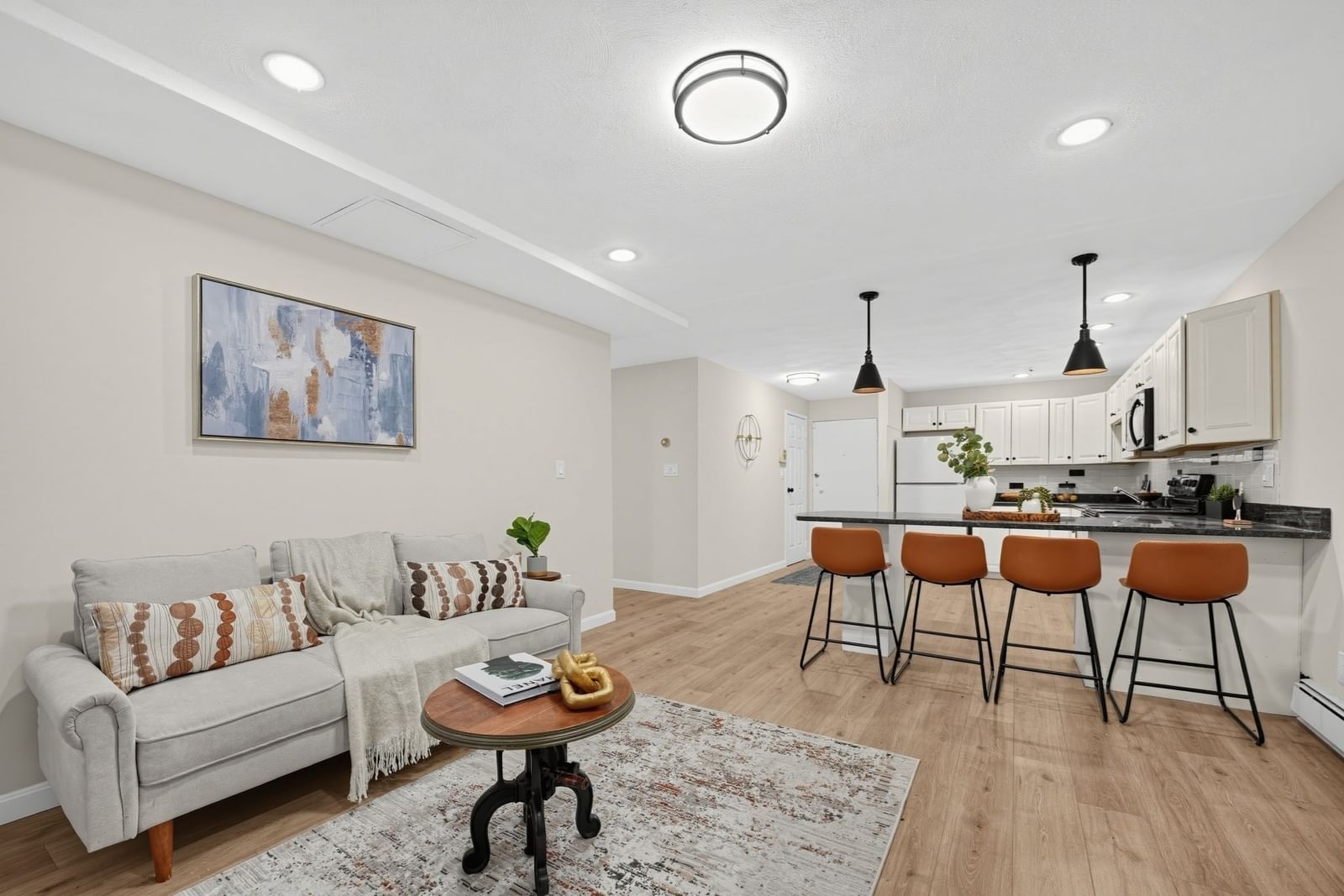 595 Revere Beach Parkway #6 Revere — Photo 4 of 23