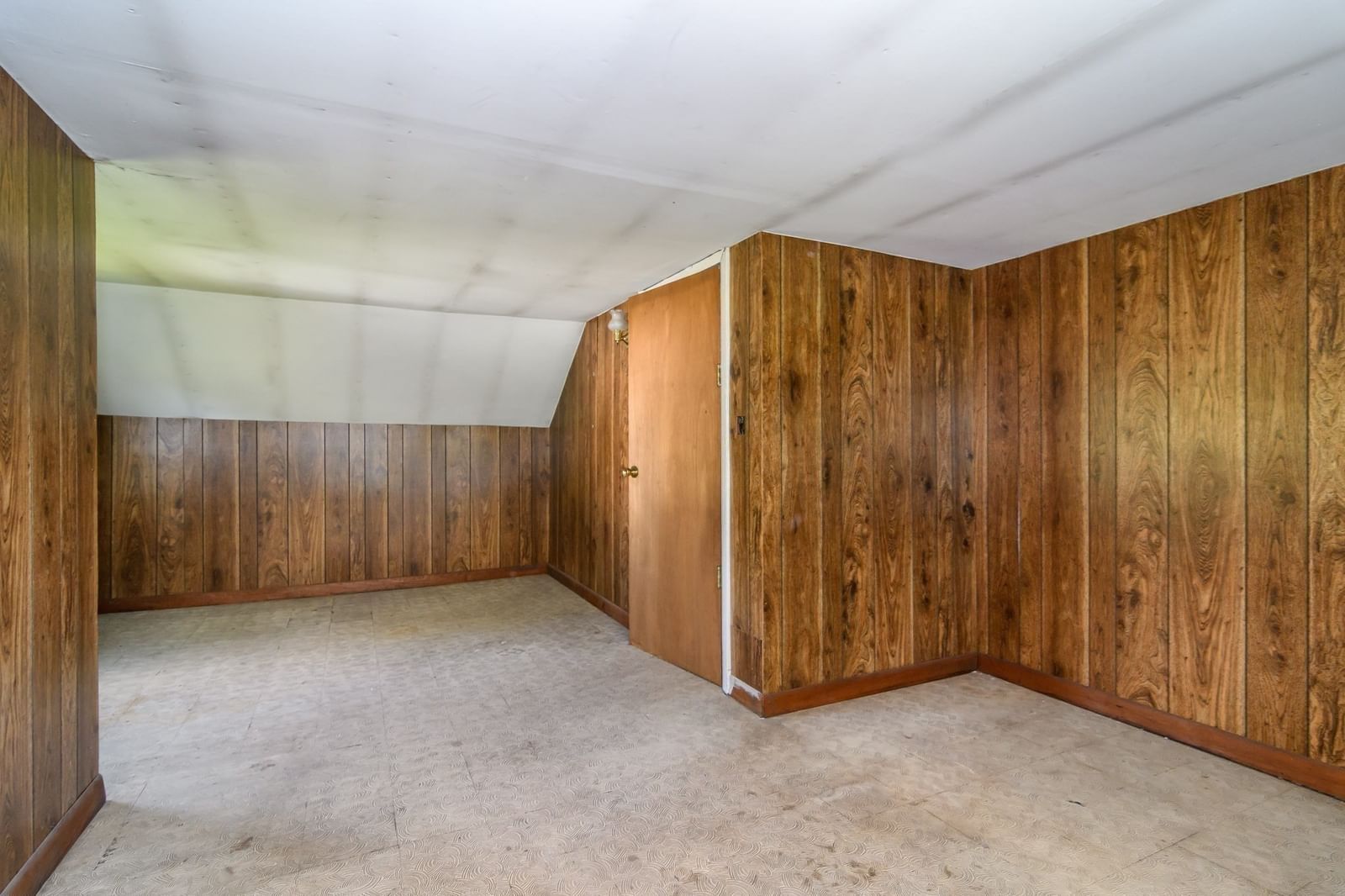 339 Plain St Millis — Photo 14 of 15