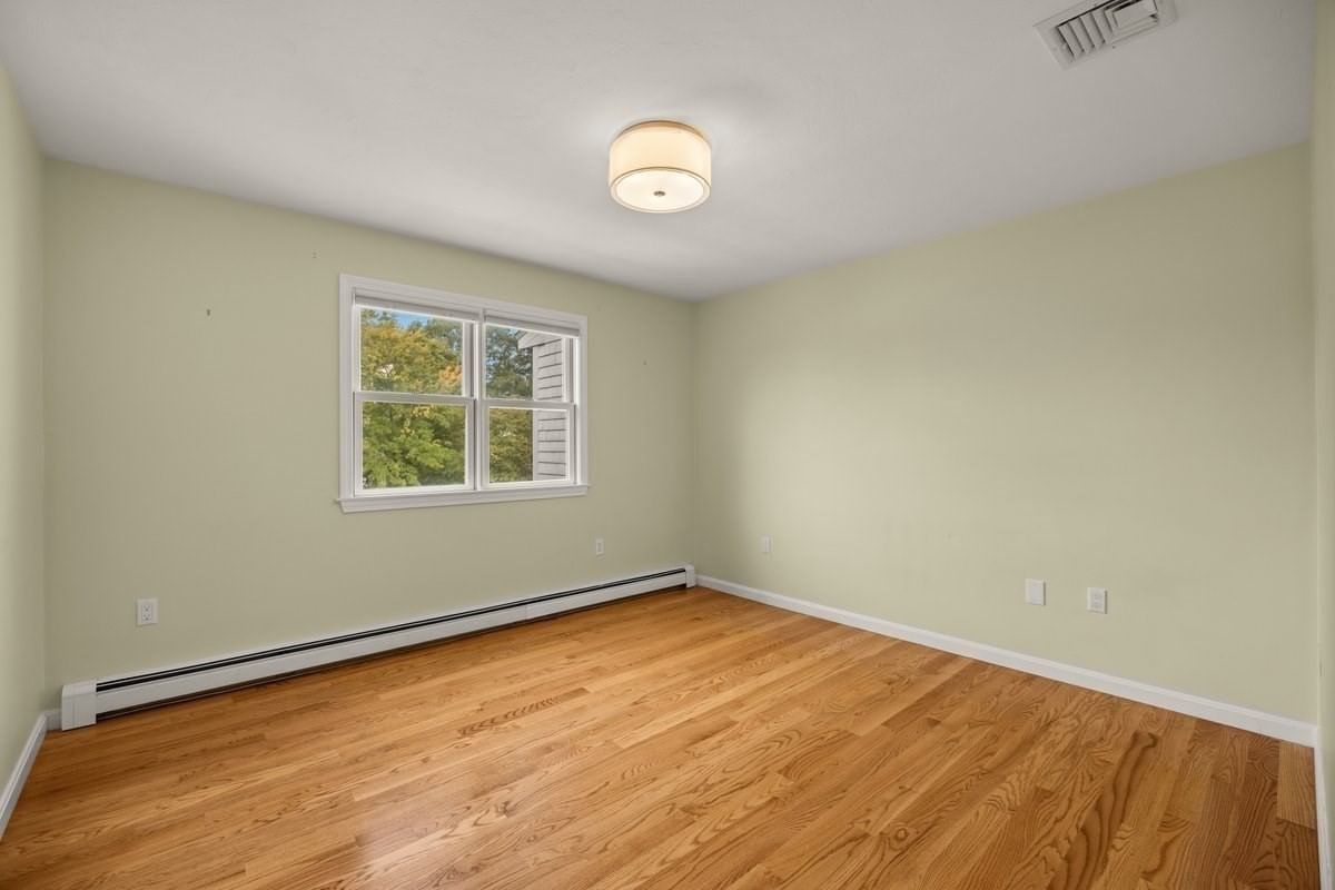 20 Harvest Ln Braintree — Photo 20 of 42