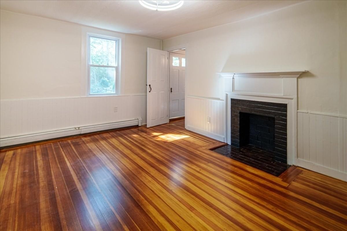 687 Main St Wareham — Photo 23 of 31