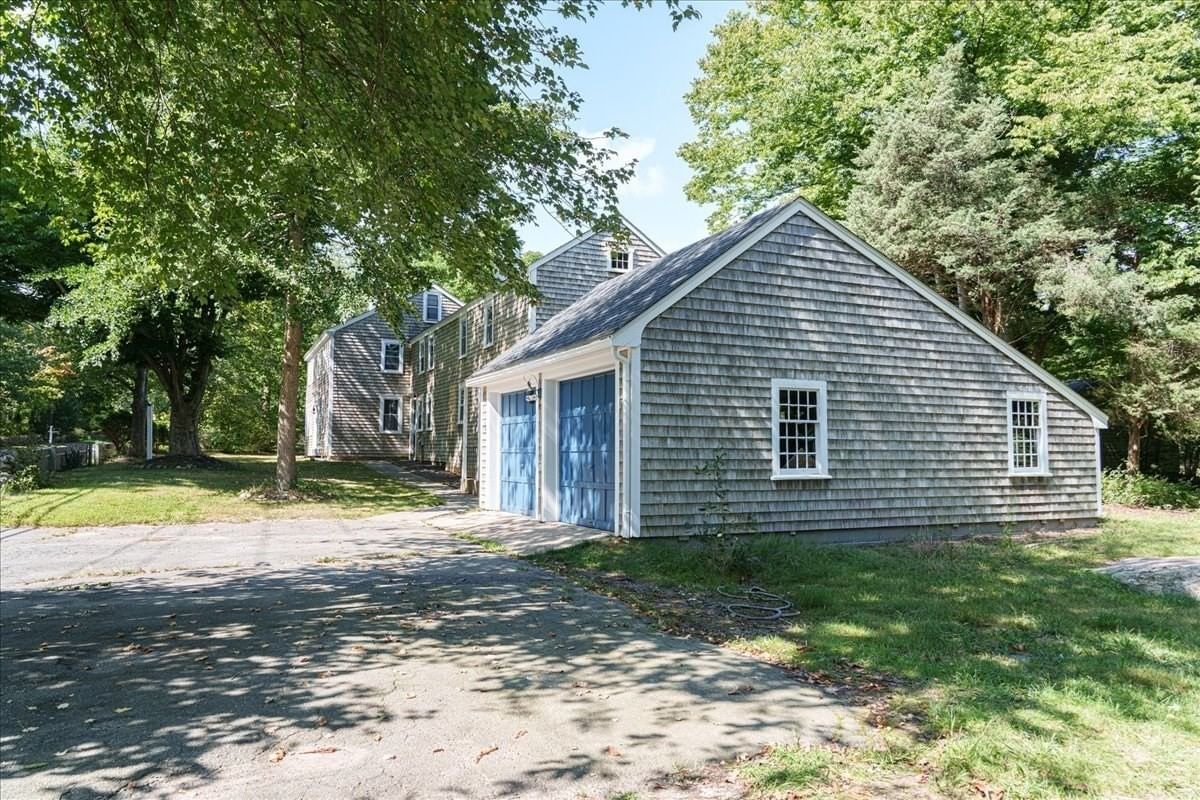 687 Main St Wareham — Photo 3 of 31