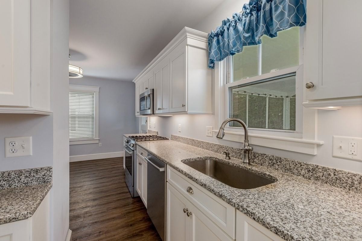 20 Lexington Ave Haverhill — Photo 12 of 31