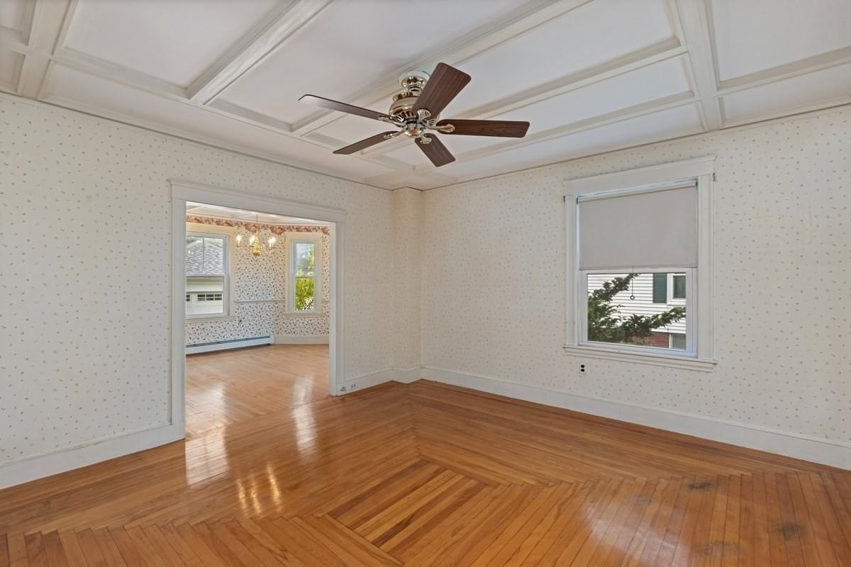 20 Lexington Ave Haverhill — Photo 6 of 31
