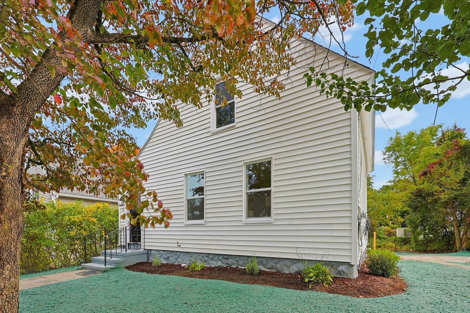 Property at 6 Harris Ave, Milford, MA 01757