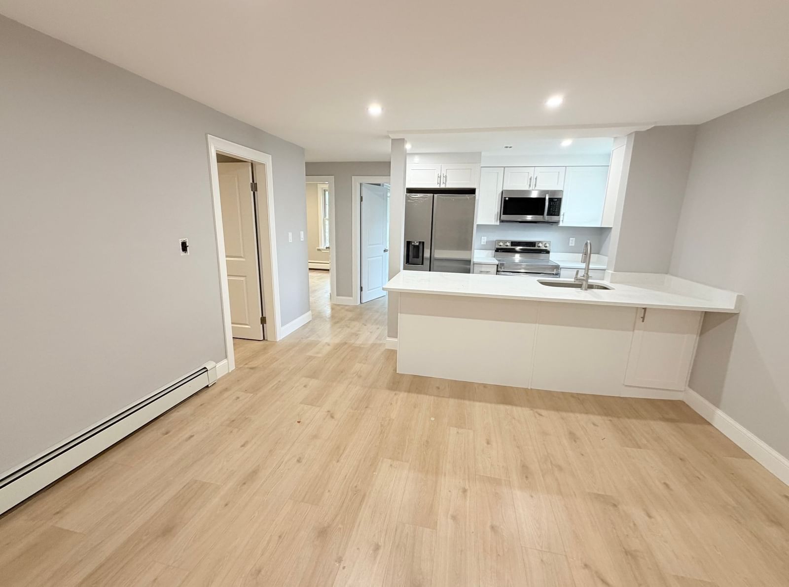 92 Dresser St Southbridge — Photo 12 of 24
