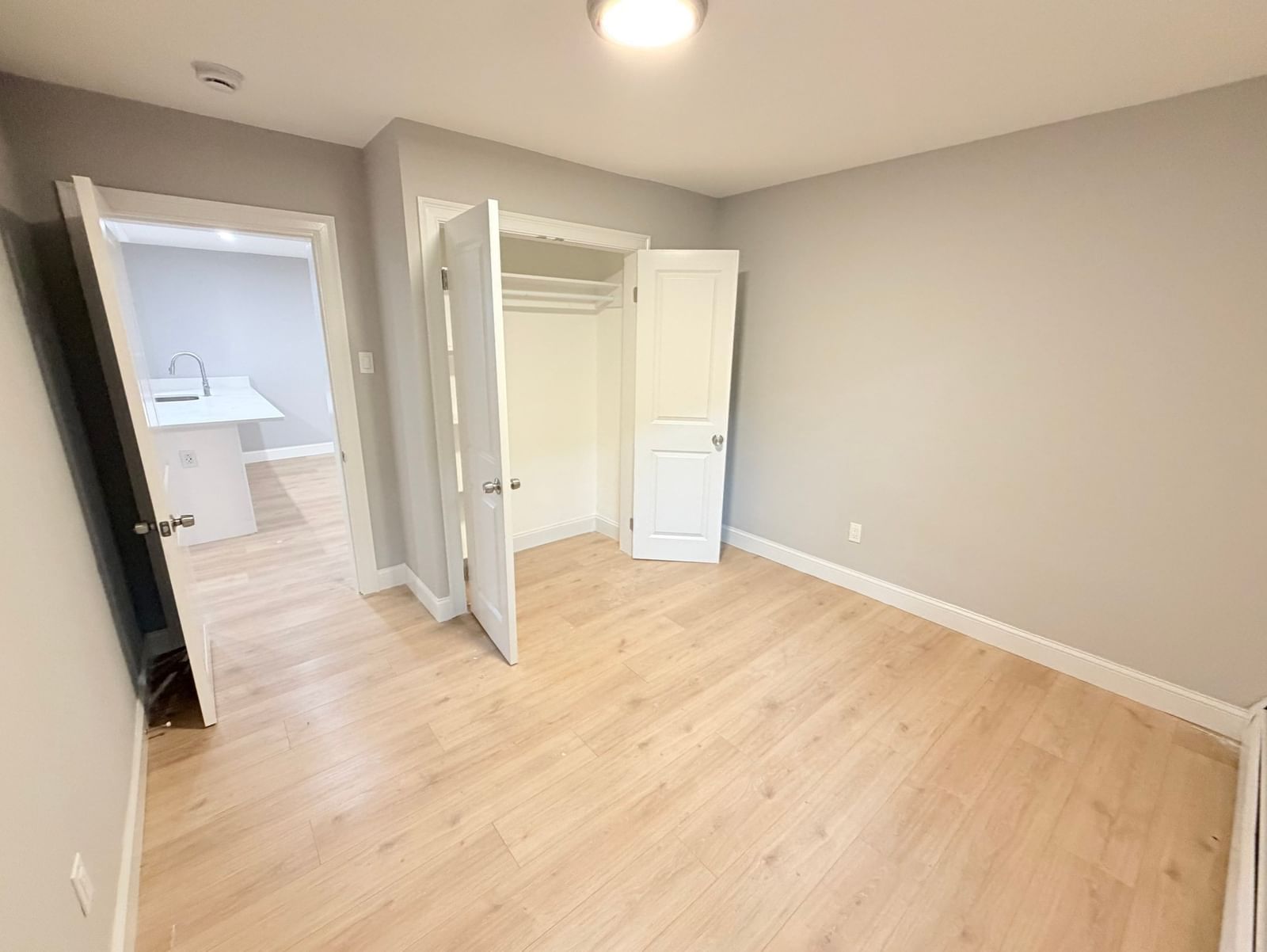 92 Dresser St Southbridge — Photo 21 of 24