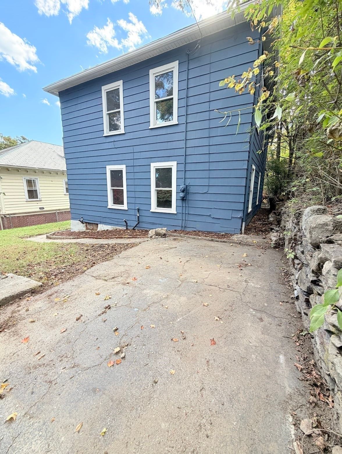92 Dresser St Southbridge — Photo 34 of 36