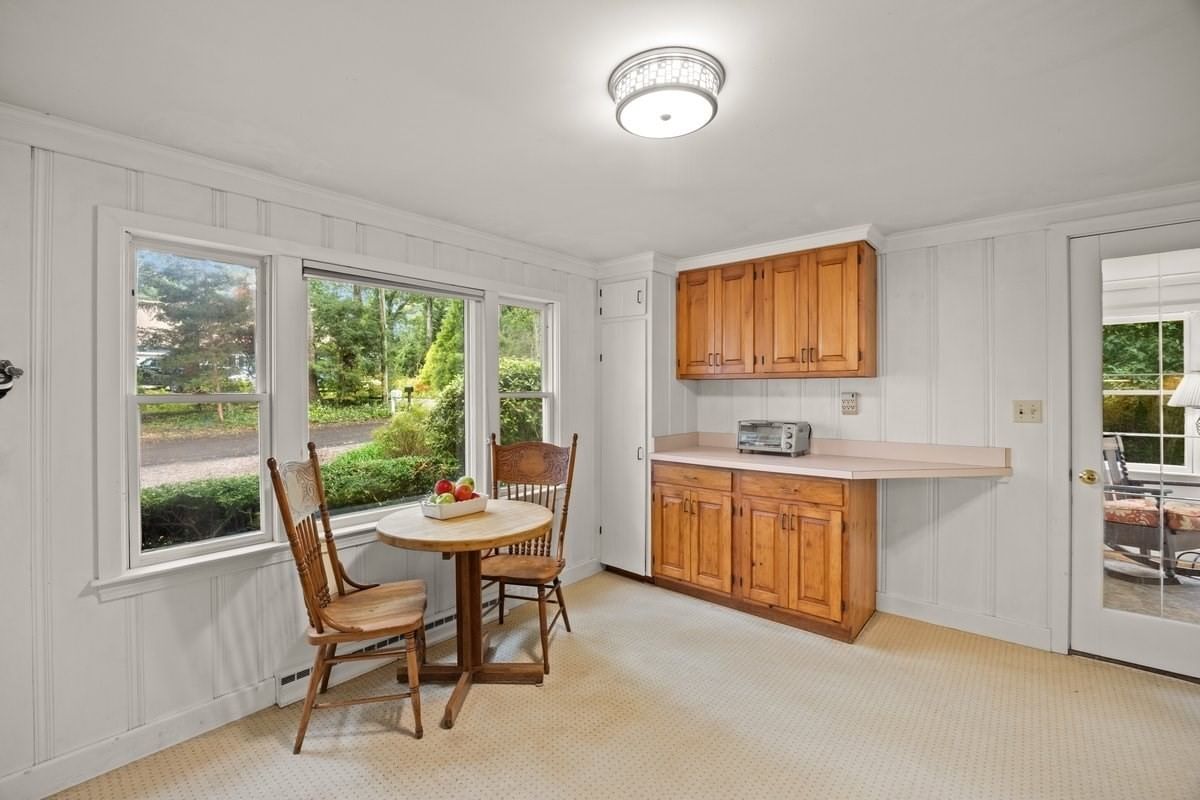 74 Arboretum Rd Plymouth — Photo 14 of 41
