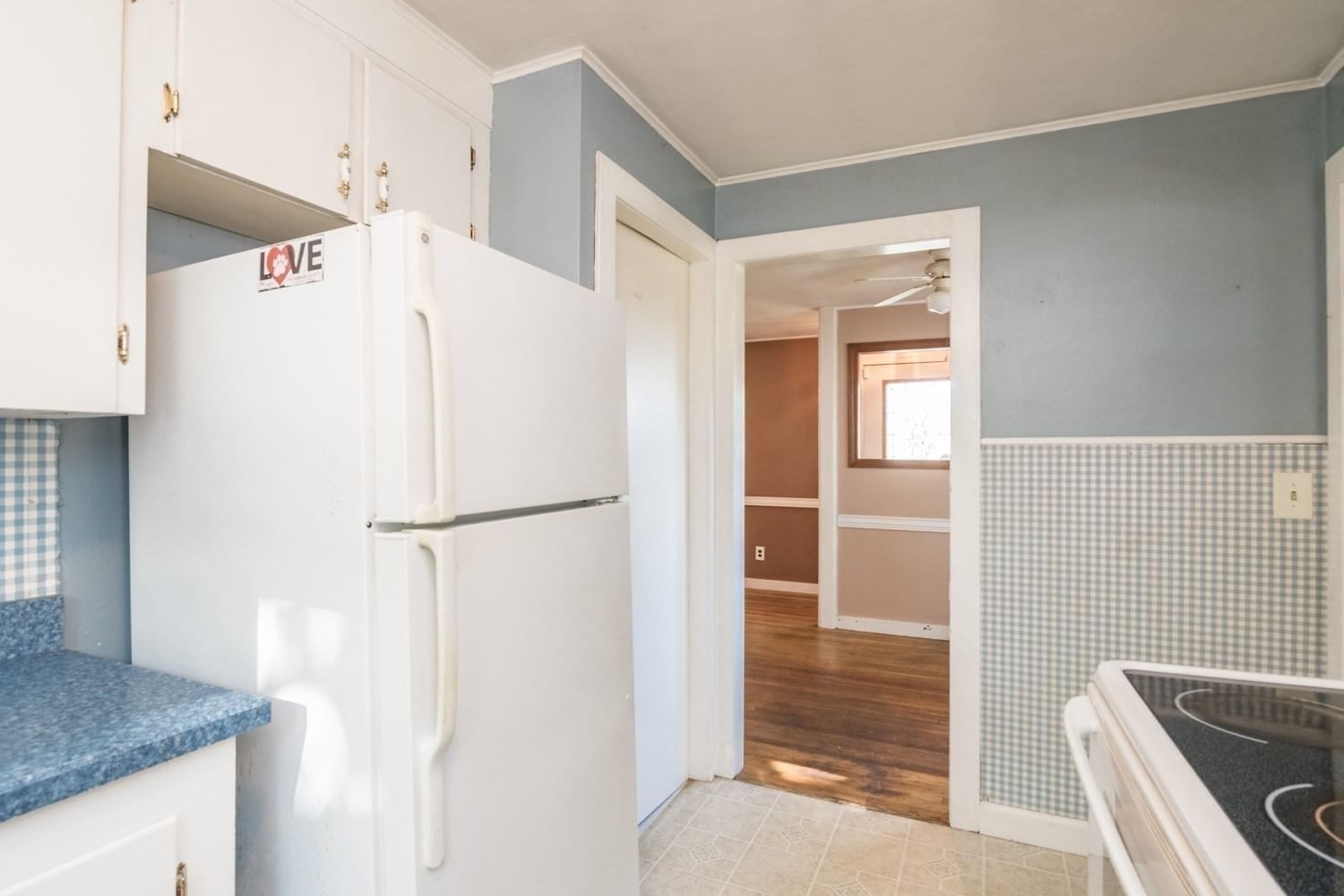 63 Martha Street Chicopee — Photo 16 of 33