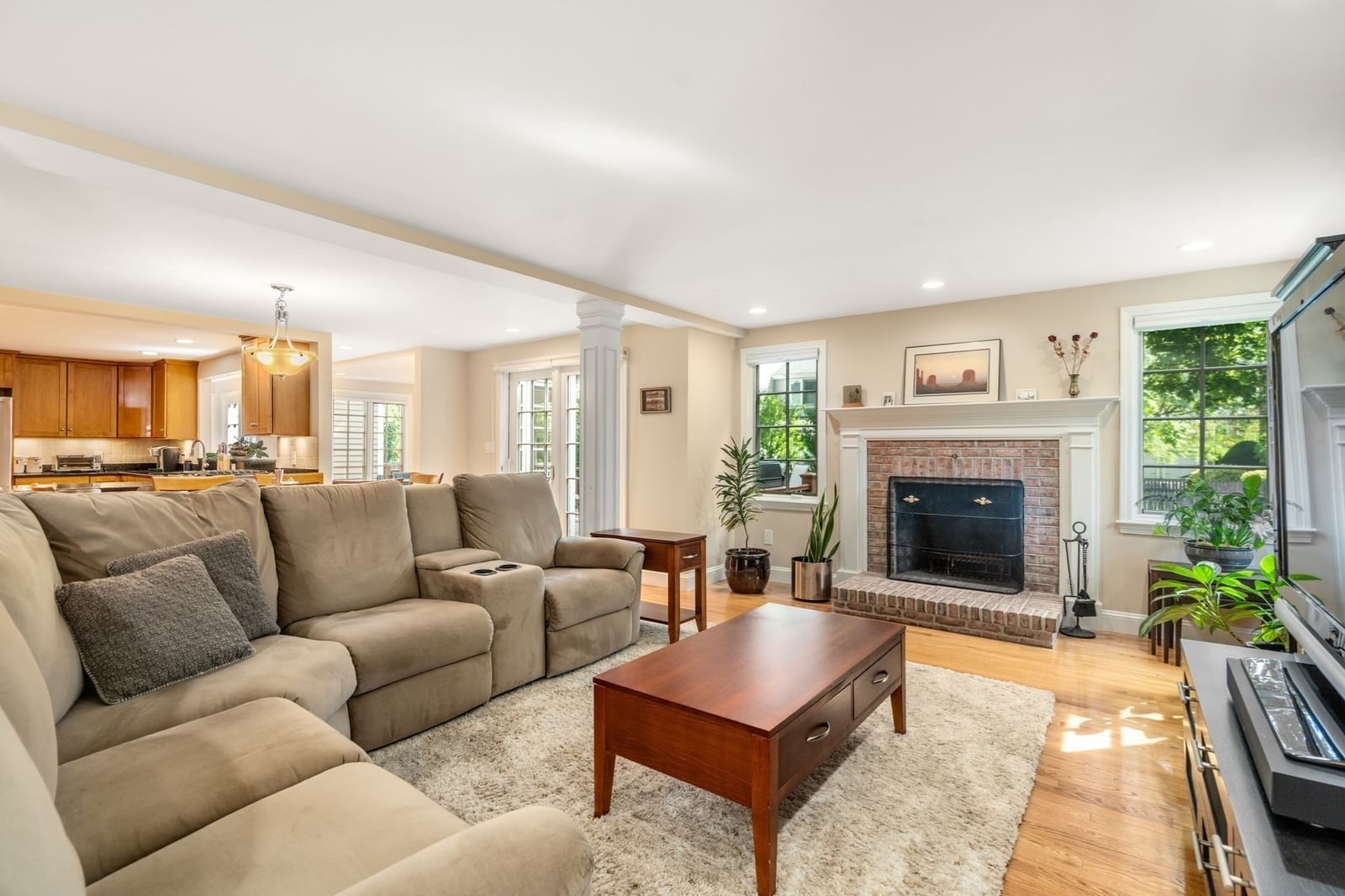 36 Standish Road Needham — Photo 4 of 42