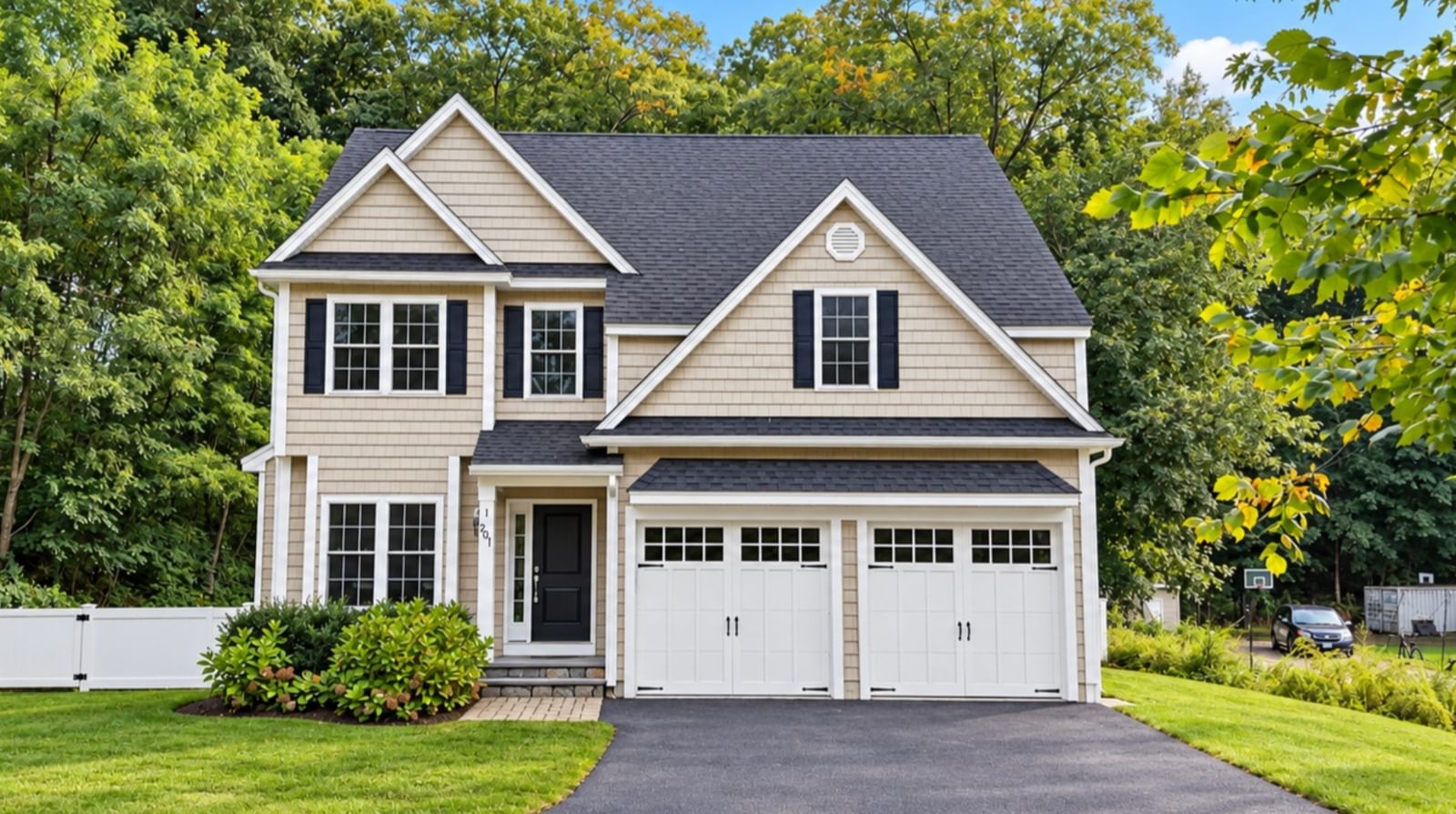 Property at 201 Boston Post Rd, Wayland, MA 01778
