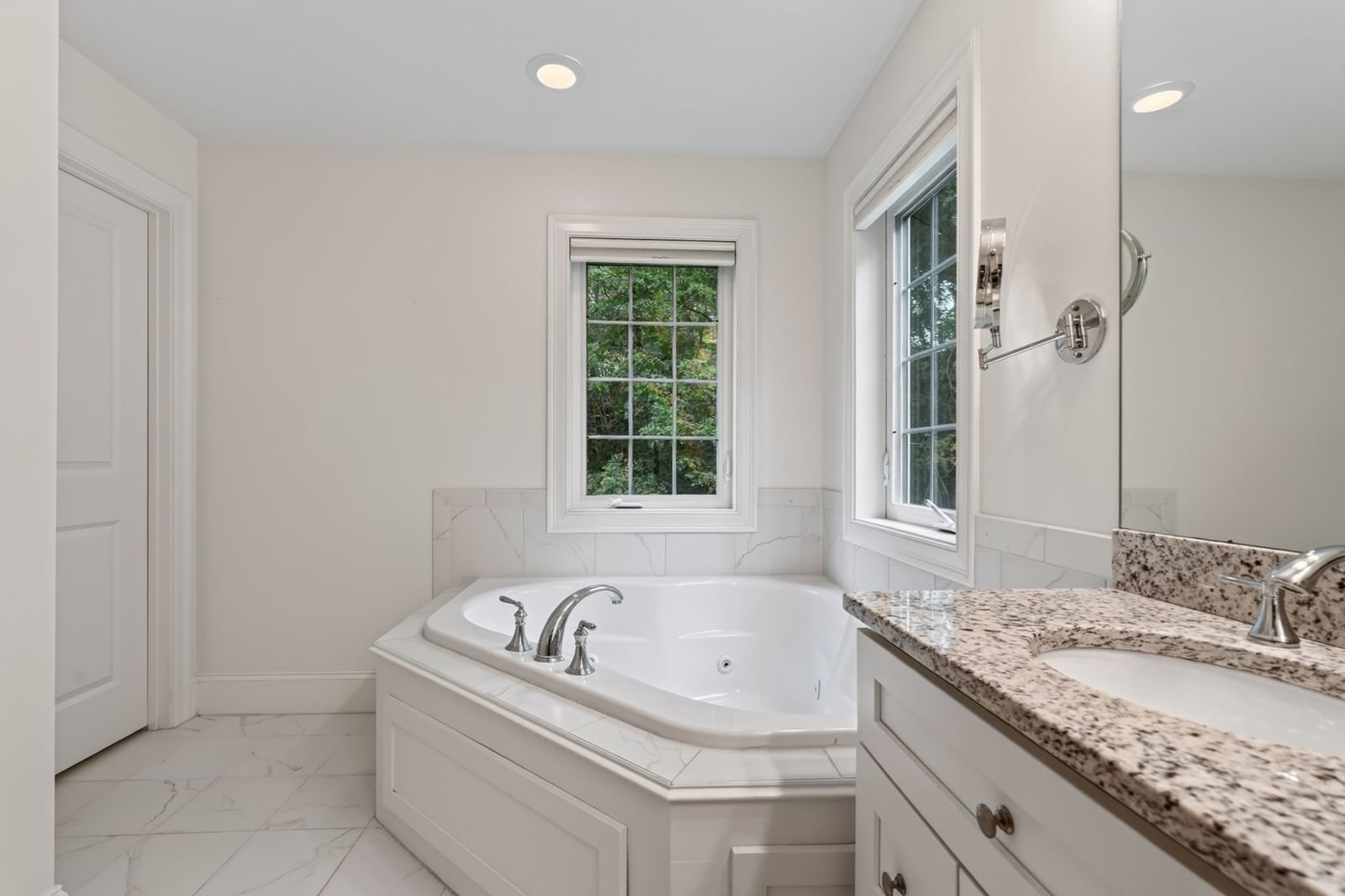 201 Boston Post Rd Wayland — Photo 17 of 39