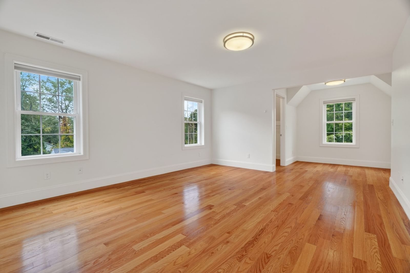 201 Boston Post Rd Wayland — Photo 18 of 39