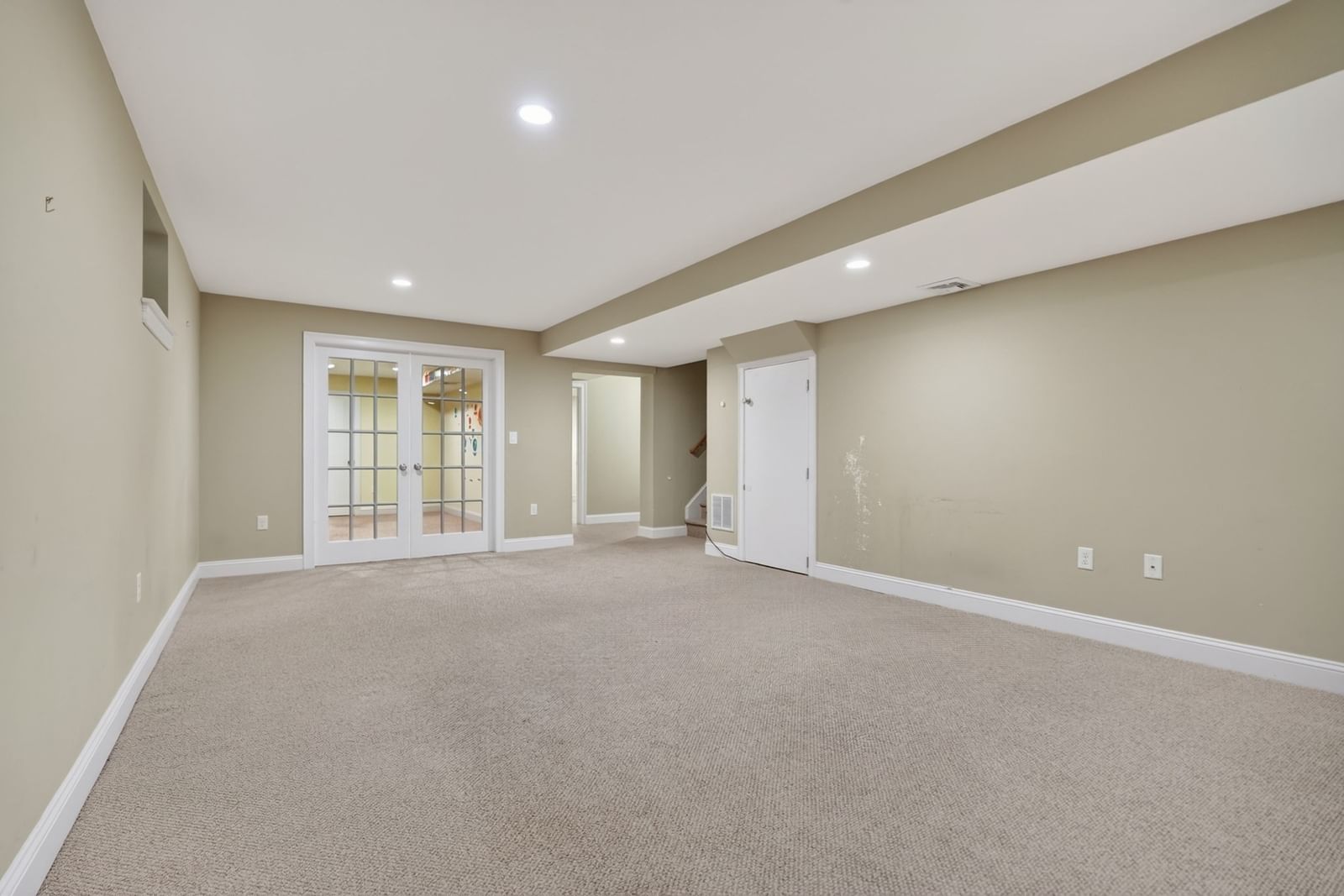 201 Boston Post Rd Wayland — Photo 26 of 39