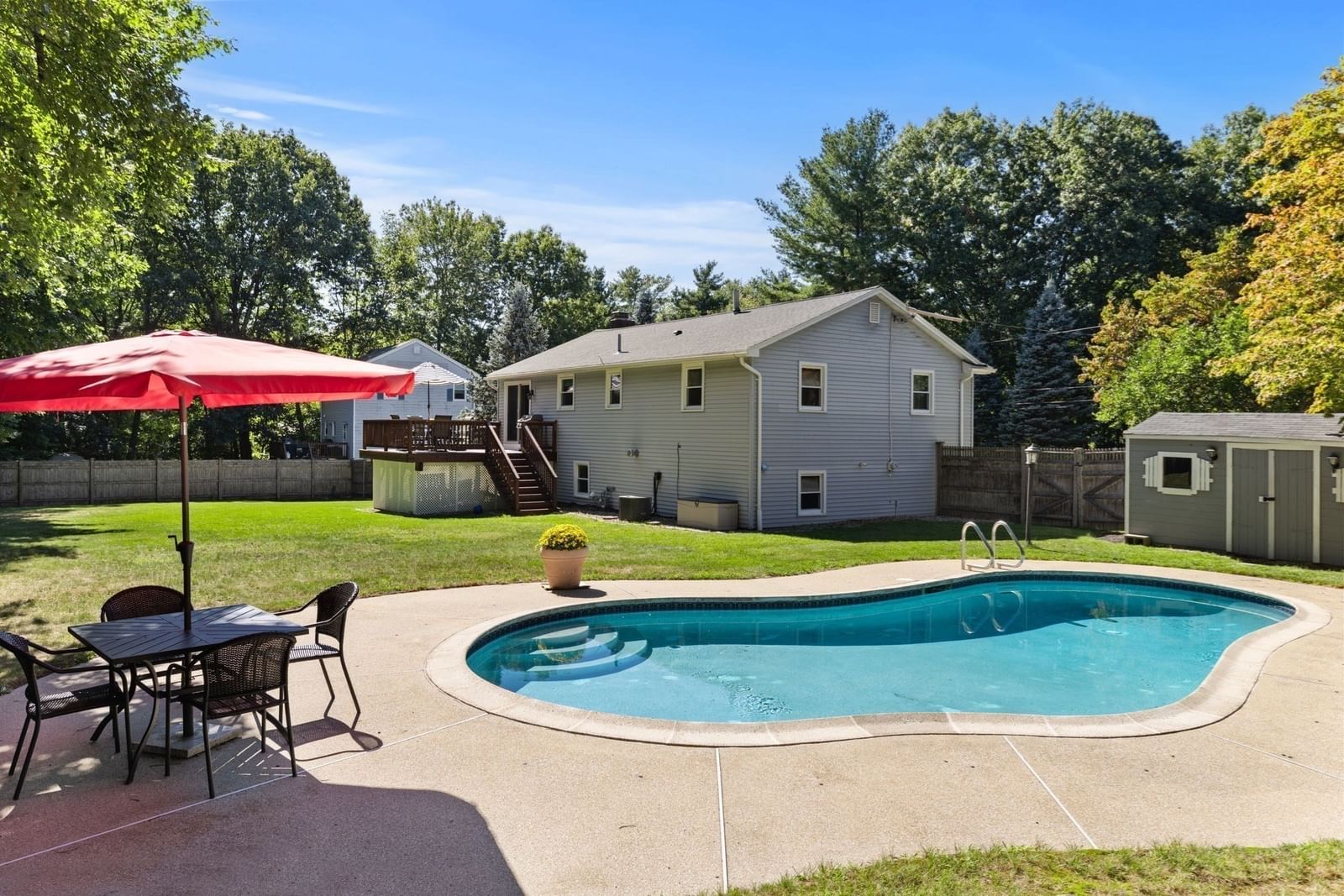 115 Quincy Rd Tewksbury — Photo 27 of 29