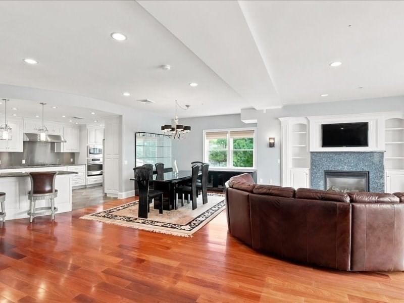 1 Longbeach Ave #101 Hull — Photo 9 of 35