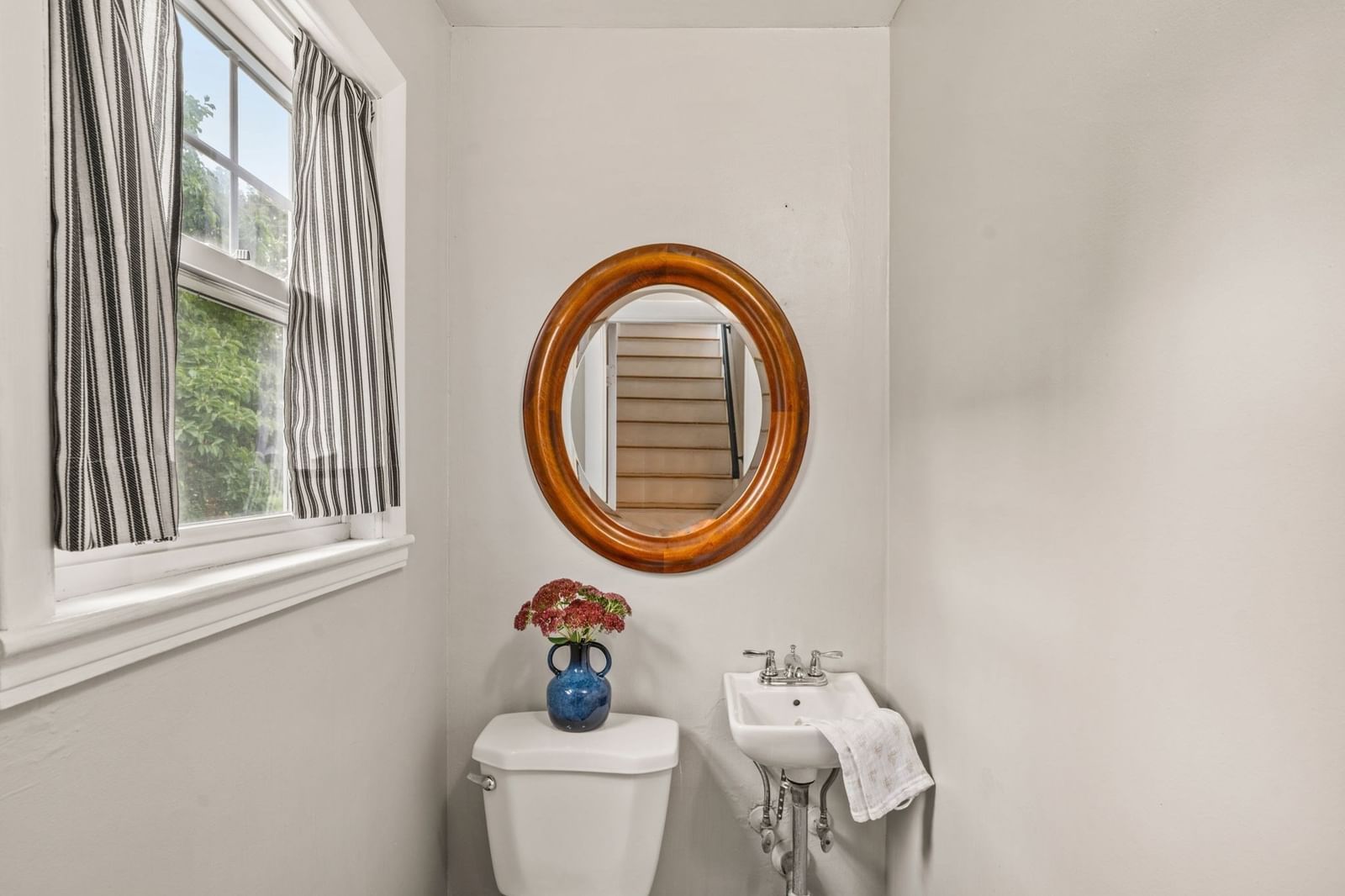 60 Sassamon Ave Milton — Photo 11 of 41