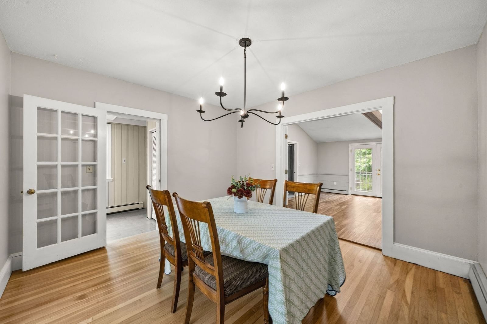 60 Sassamon Ave Milton — Photo 13 of 41