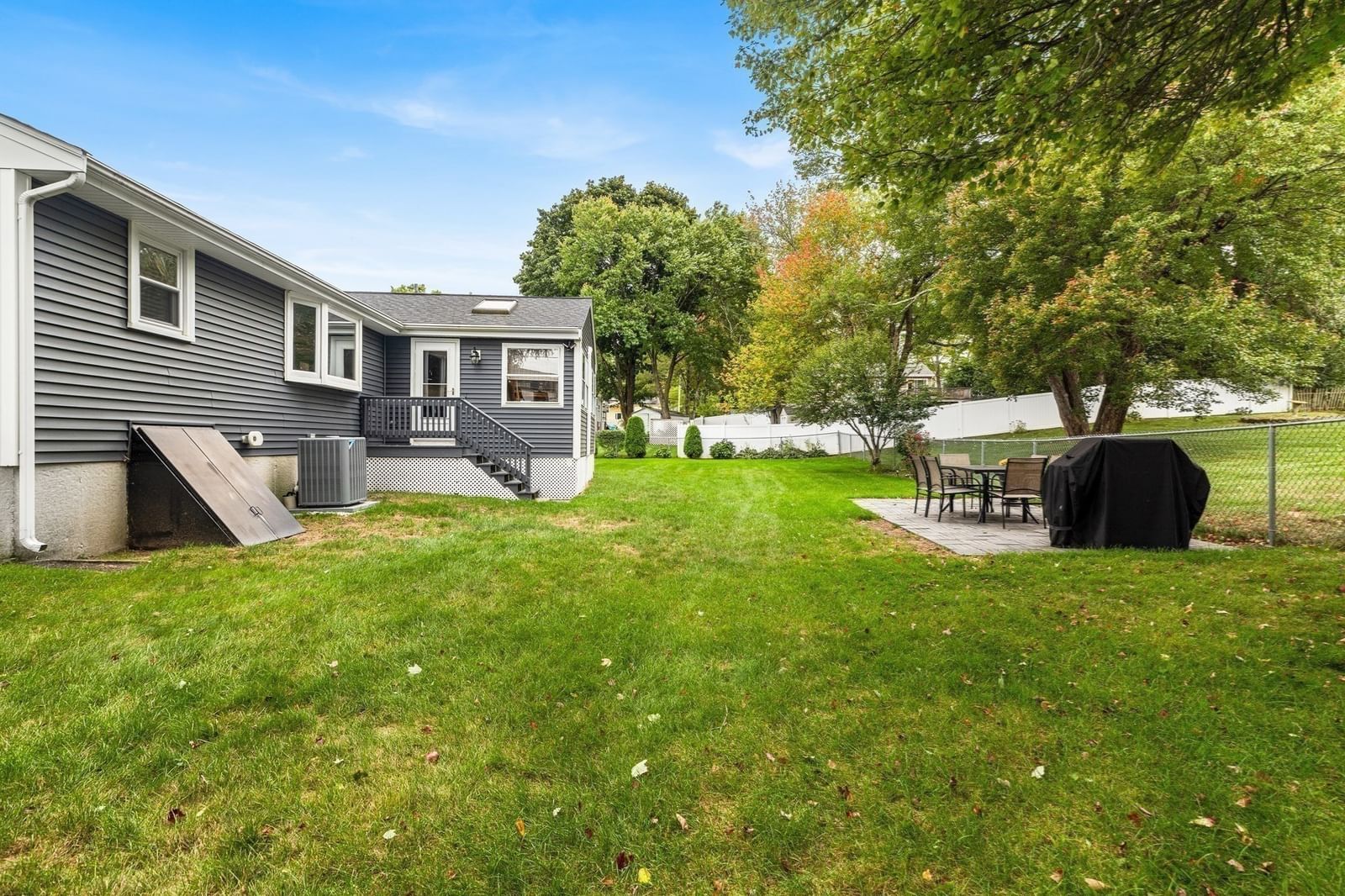9 Shady Lane Franklin — Photo 39 of 42