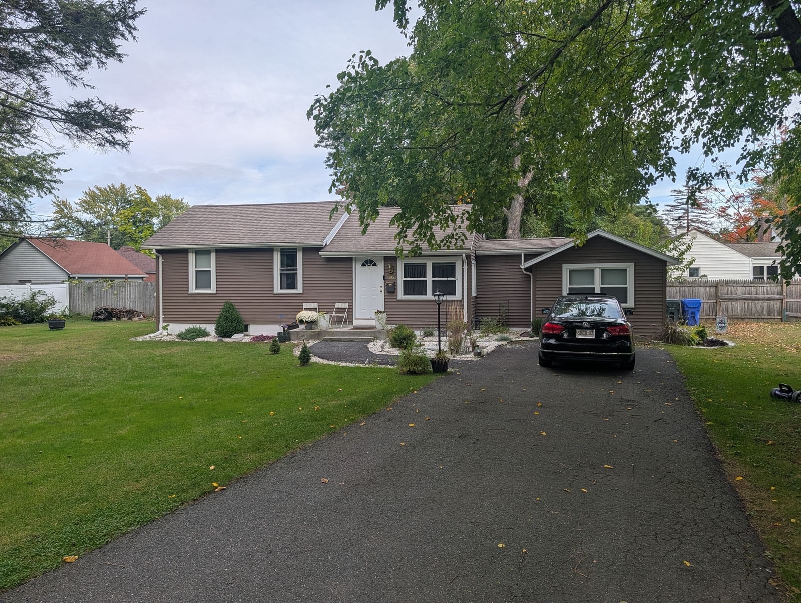 195 Ambrose Springfield — Photo 3 of 25