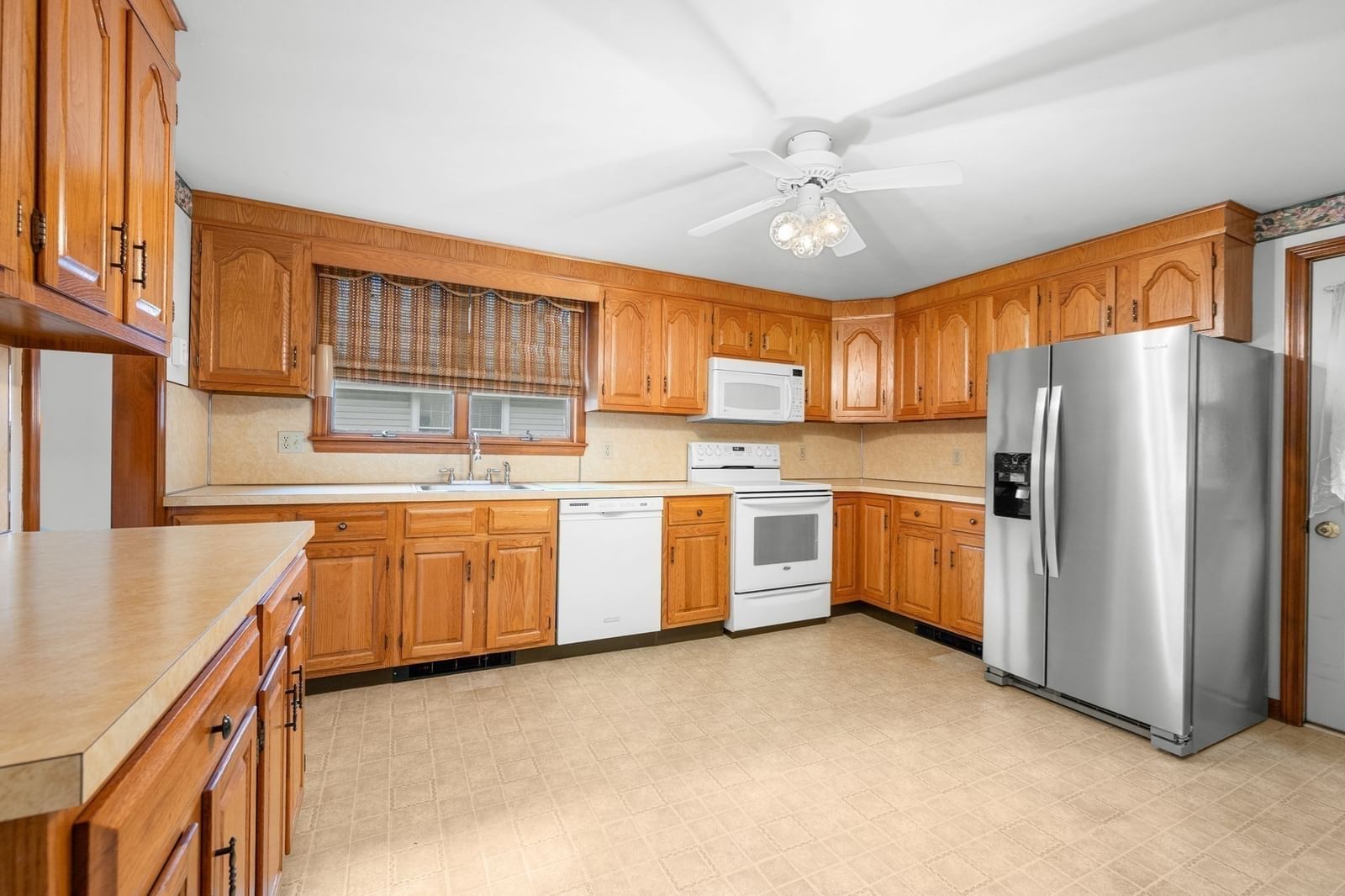 4 Circuit Rd. Braintree — Photo 9 of 41
