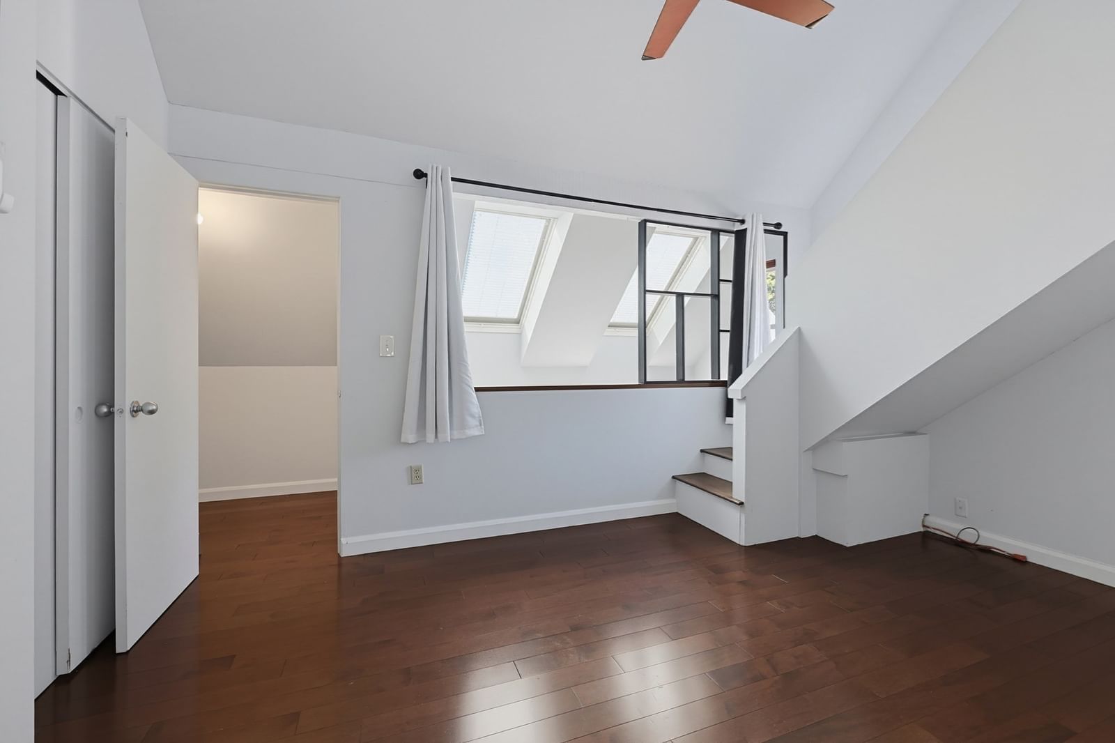 113 Governor Winthrop Rd #113 Somerville — Photo 7 of 13