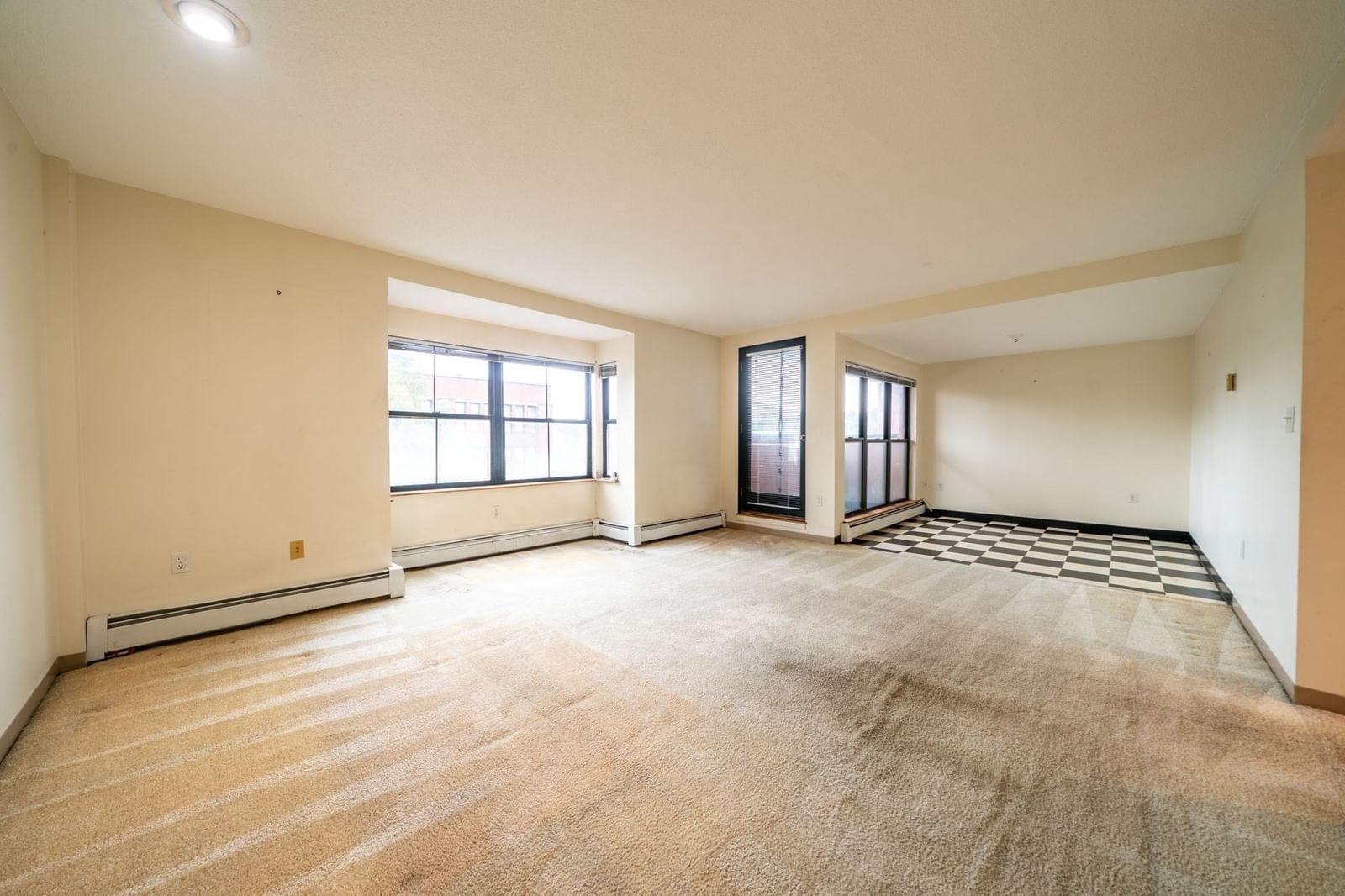 60-R Gibson St #B3 Boston — Photo 3 of 24