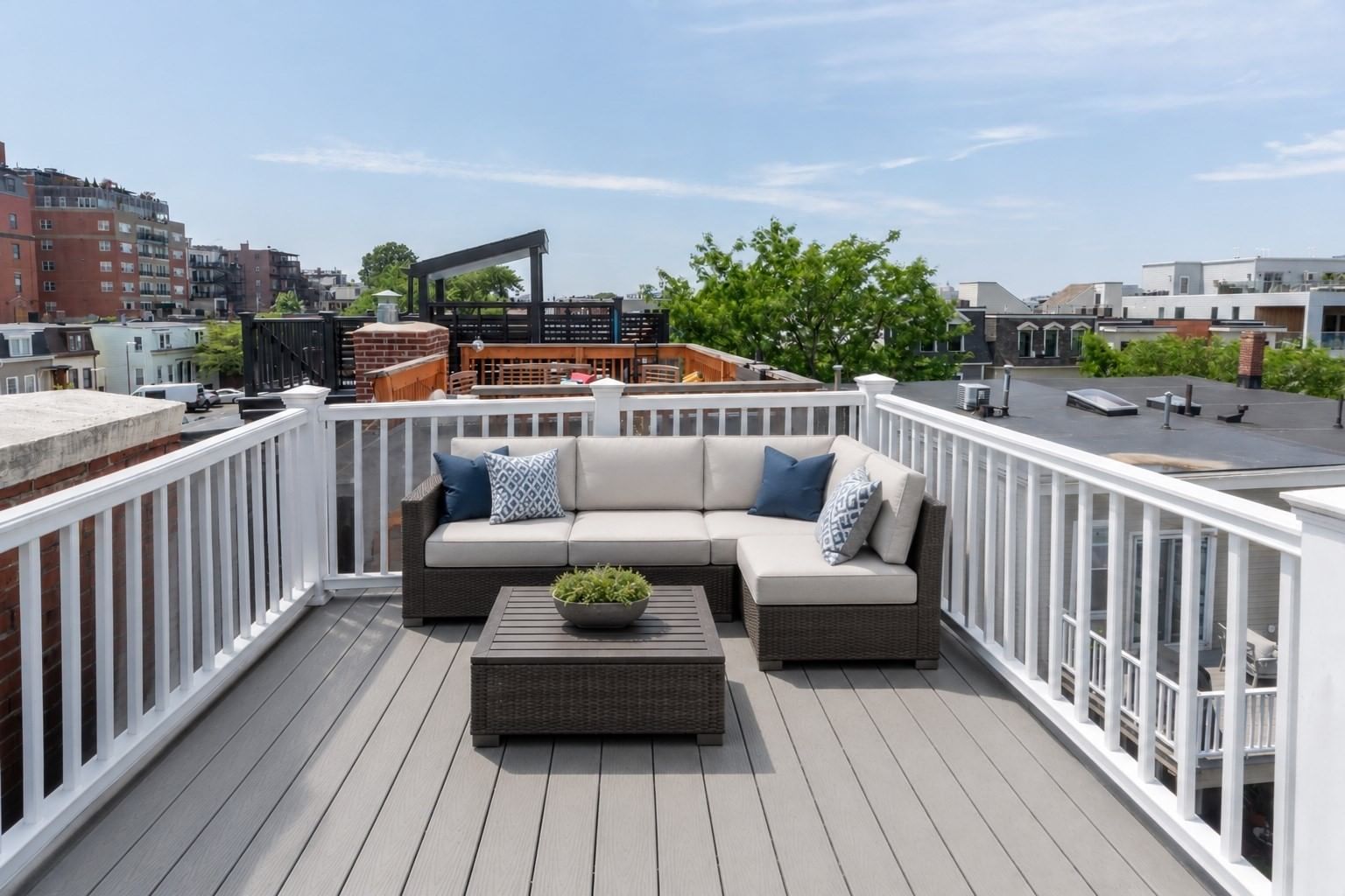 466 E 3rd St #2 Boston — Photo 20 of 21