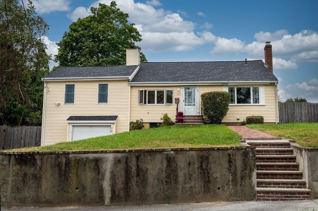 67 Lane Drive Norwood — Photo 3 of 34