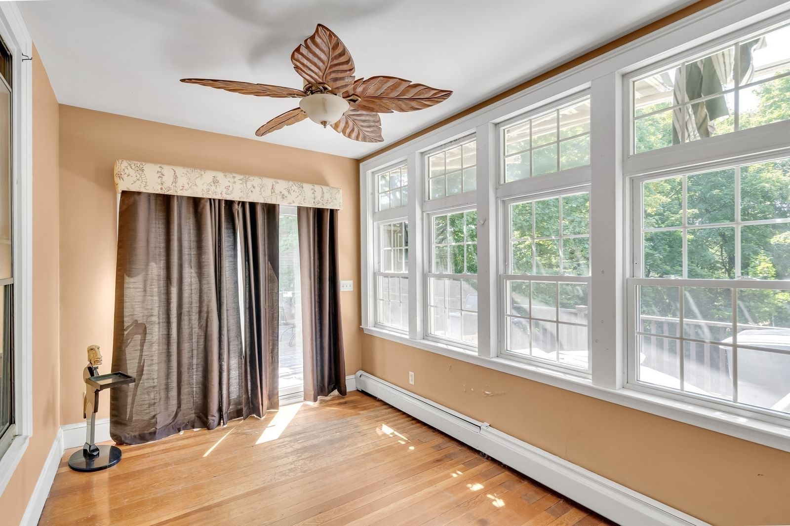 128 Summer St Watertown — Photo 12 of 23