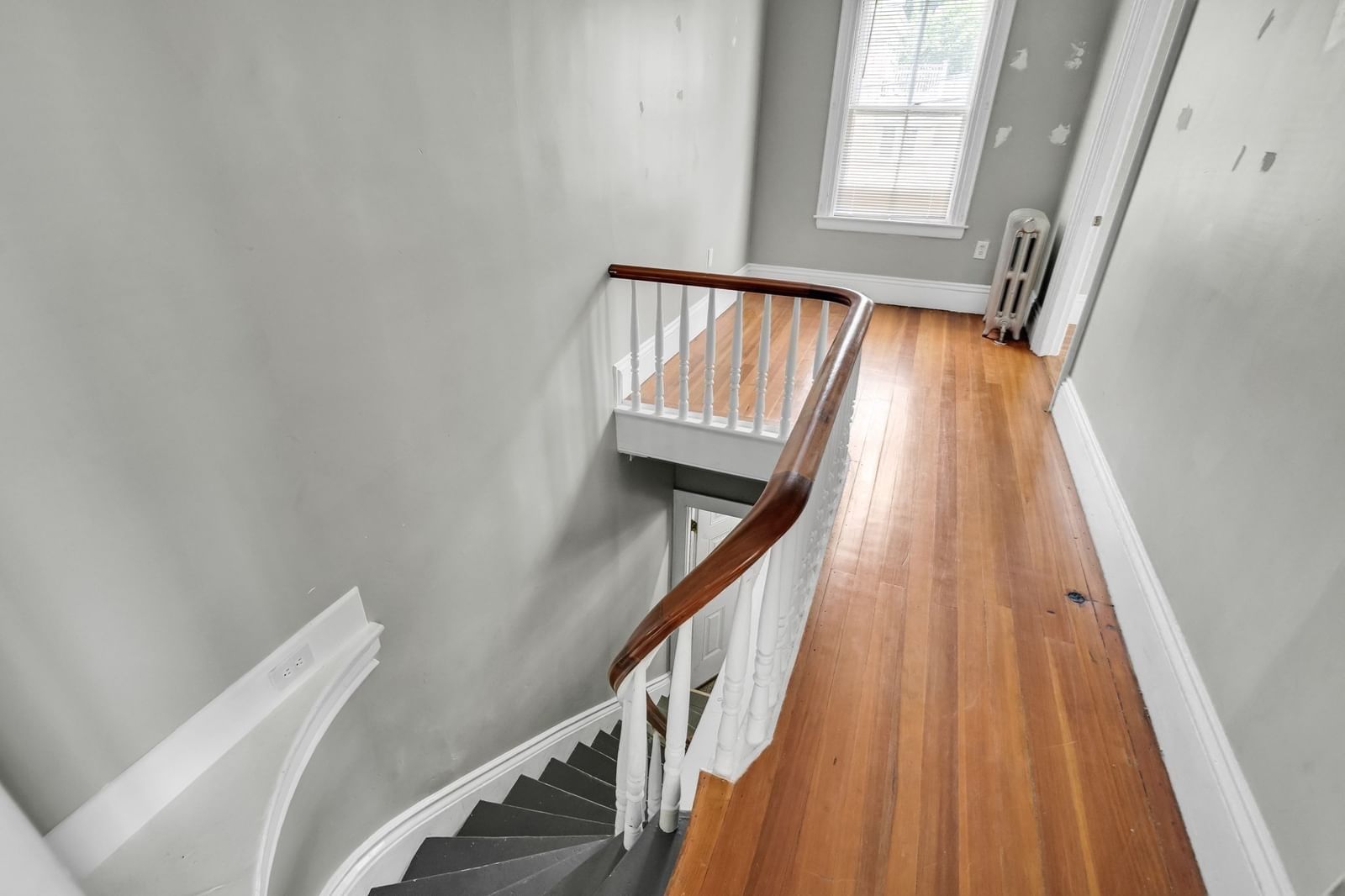128 Summer St Watertown — Photo 14 of 23