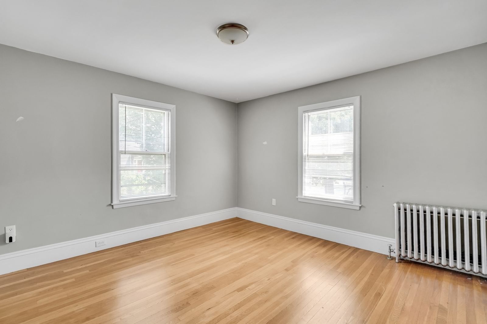 128 Summer St Watertown — Photo 18 of 23