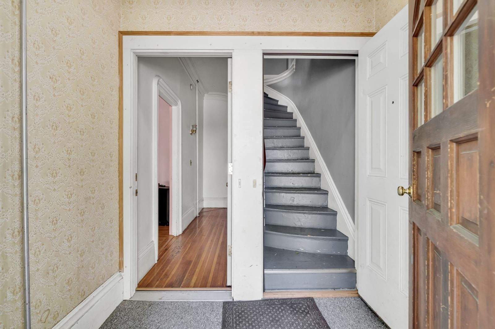 128 Summer St Watertown — Photo 8 of 23