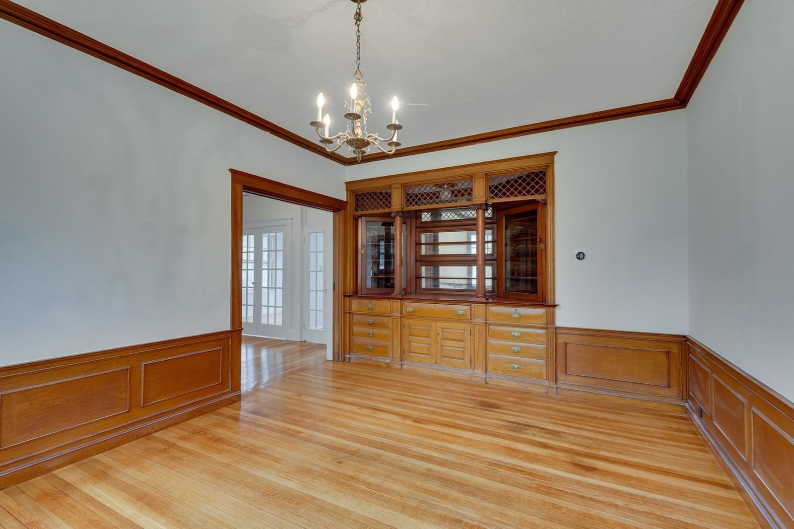 217 Lawrence St Haverhill — Photo 11 of 39