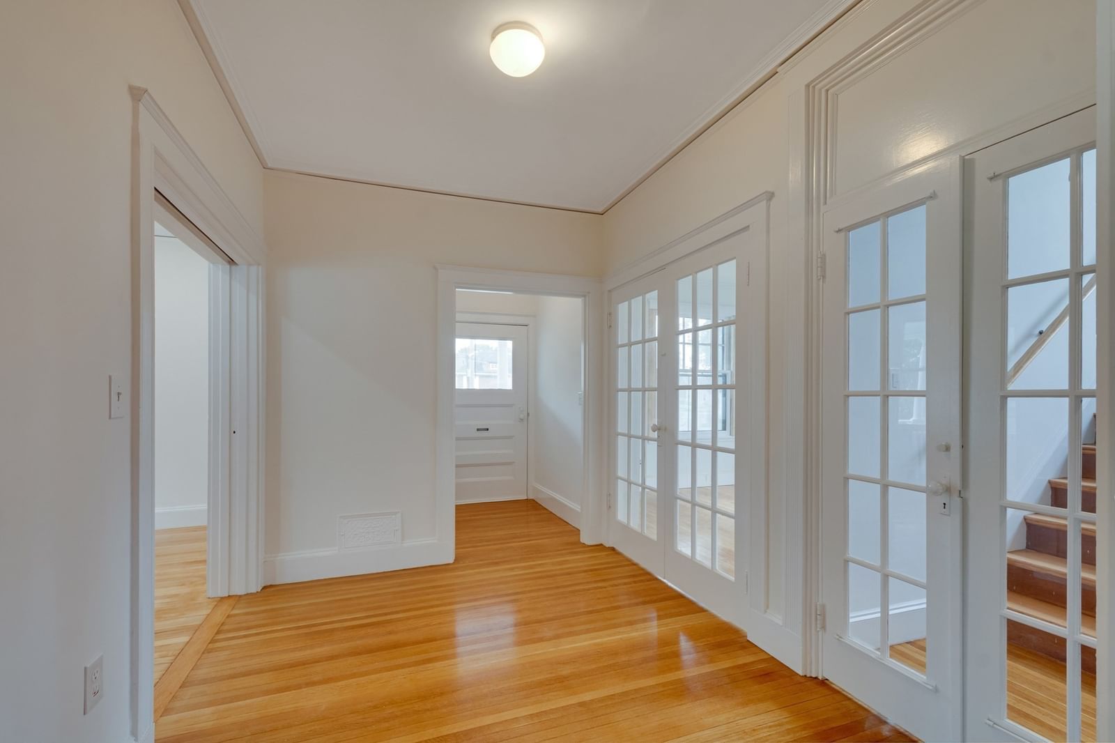 217 Lawrence St Haverhill — Photo 17 of 39