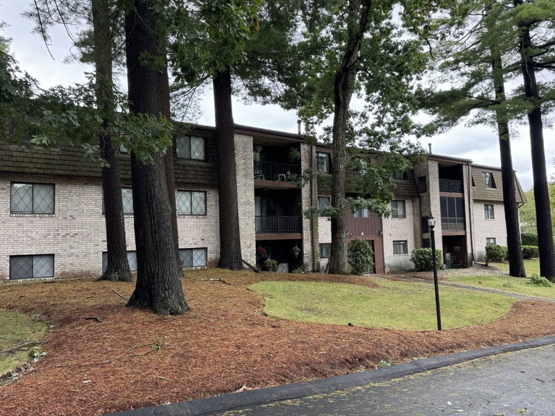 4 Greenbriar Drive Unit 102