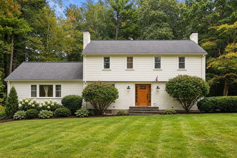 22 Townsend Dr