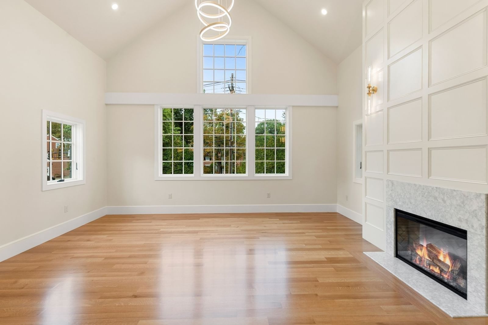 2 Pleasant St #2 Lexington — Photo 2 of 11