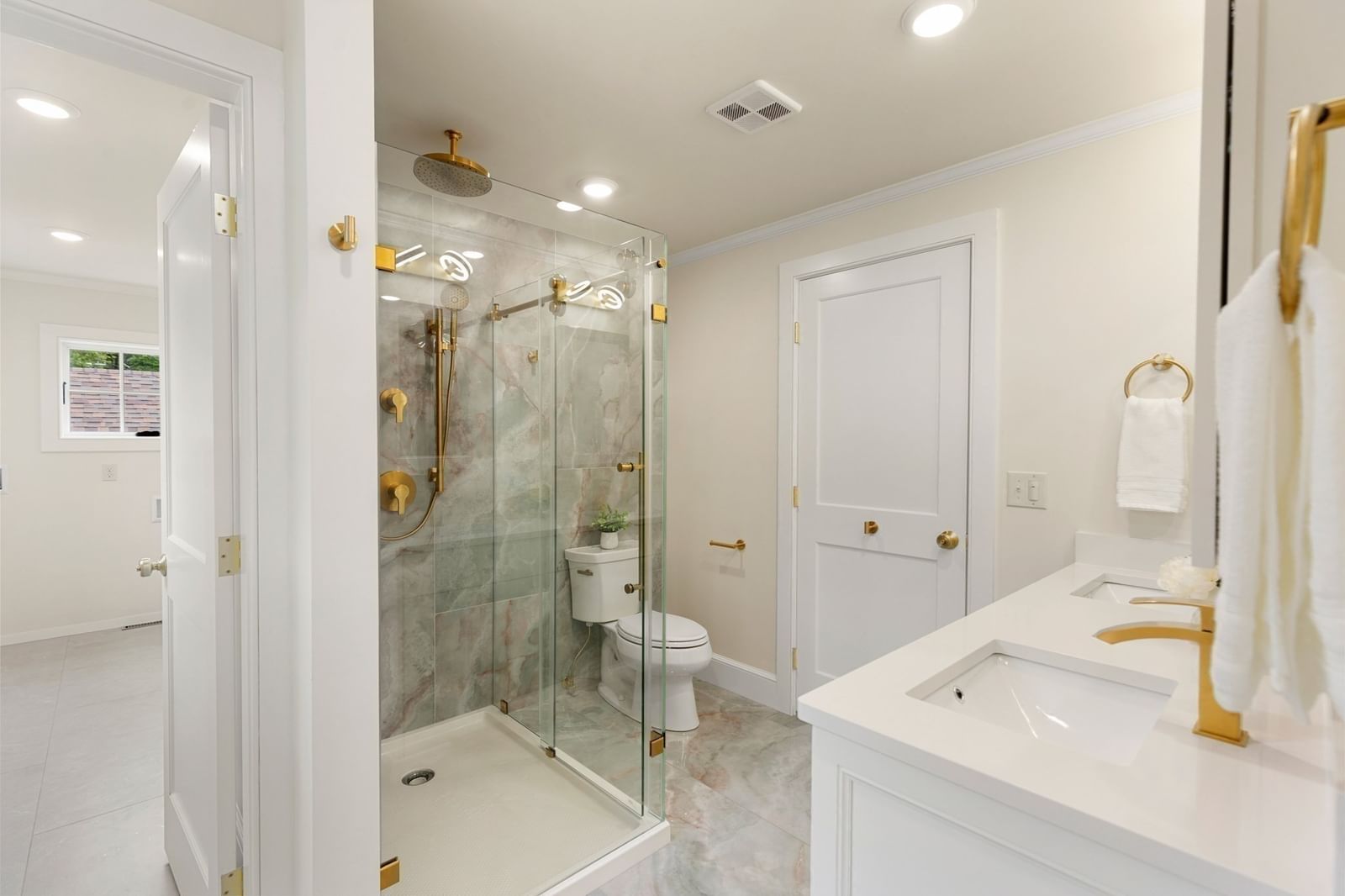 2 Pleasant St #2 Lexington — Photo 8 of 11