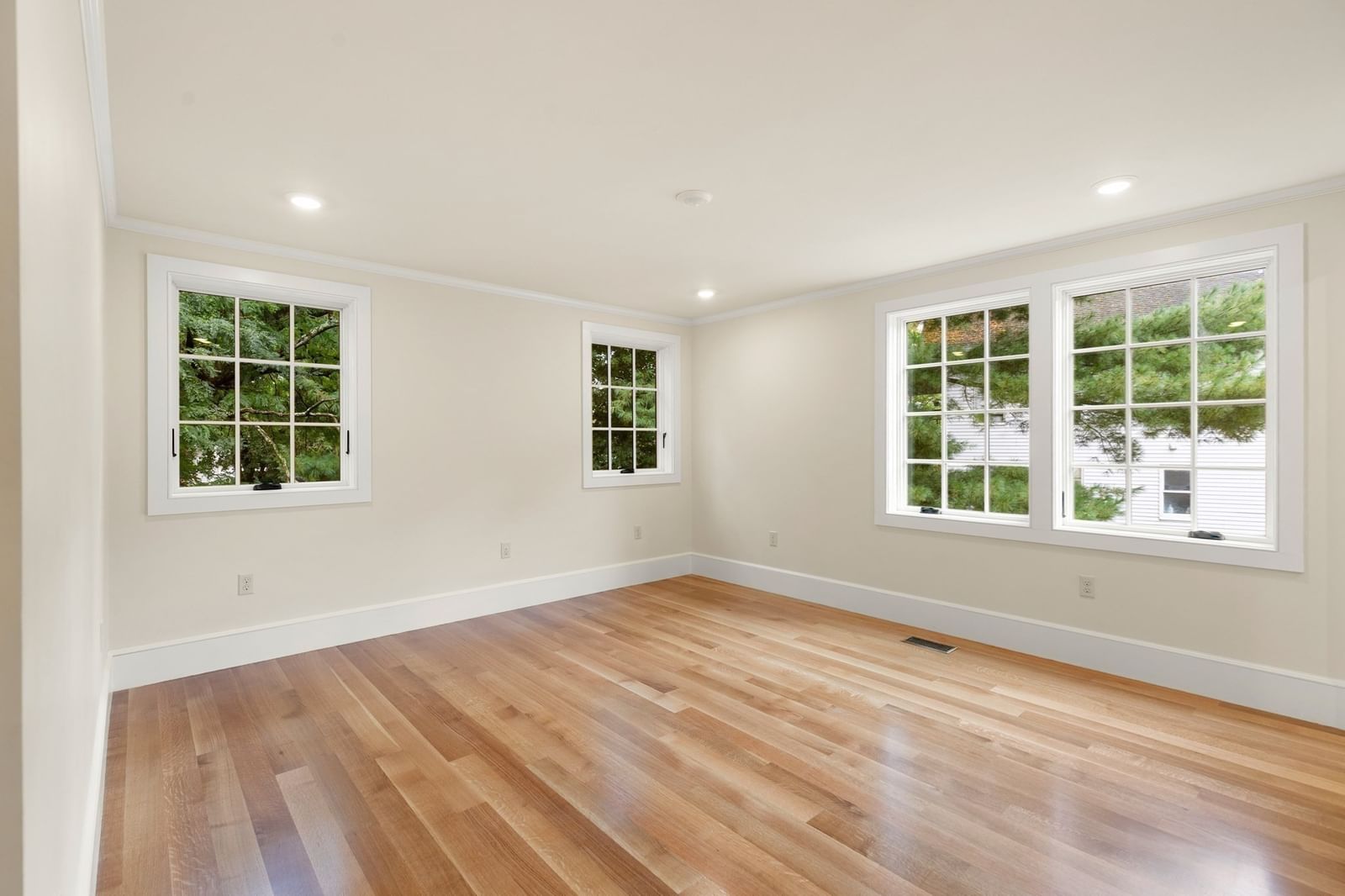 2 Pleasant St #2 Lexington — Photo 9 of 11