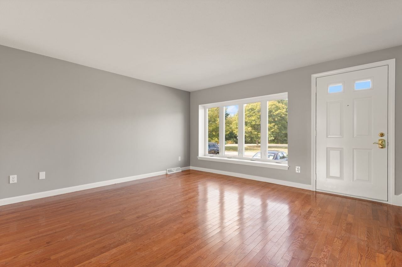 22 Welch Rd #22 Easton — Photo 10 of 41
