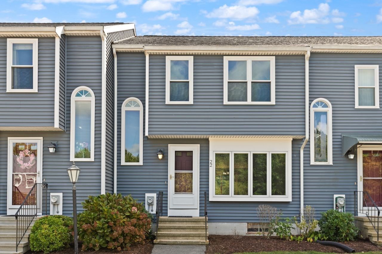 22 Welch Rd #22 Easton — Photo 2 of 41